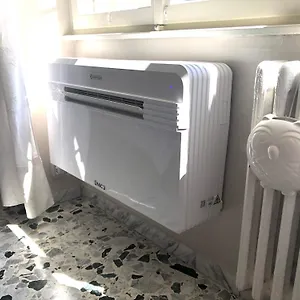 Appartement Questa Casa Non è Un Ciu-atr 9390-9, Rome